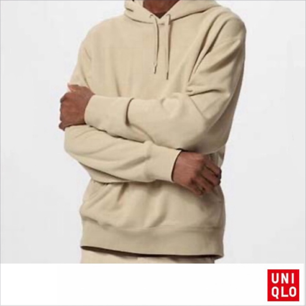 Uniqlo Men's Beige Hoodie